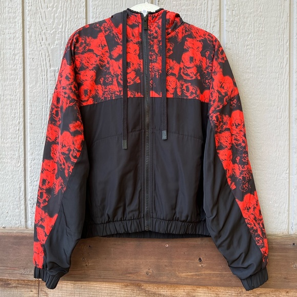 ALO Yoga duality reversible fleece lined zip puffer jacket color block red black - Picture 3 of 16